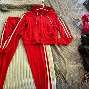 Worn once. Bright color.